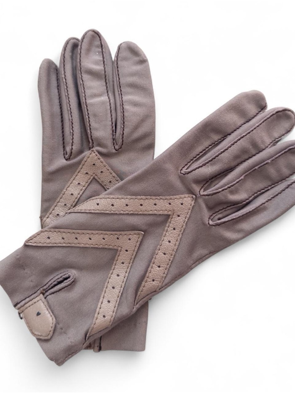 Vintage Isotoner by Aris Driving Gloves Taupe Chevron Stretch Perforated